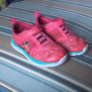 GUC Toddler Elena of avalor sneakers